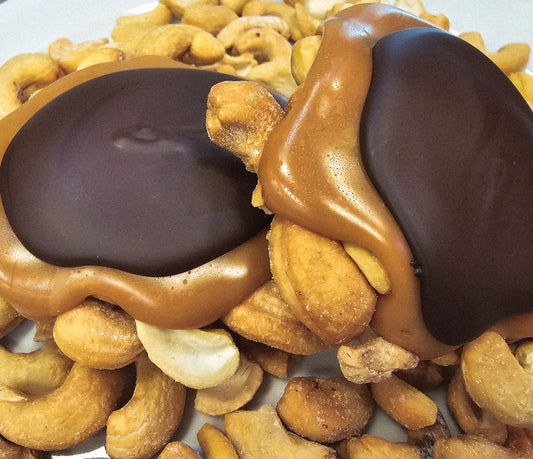Dark Chocolate Cashew Turtles
